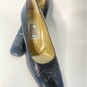 Vintage Gianni  Versace Black Leather Square-Toe Pumps with Medusa Logo -Size 37